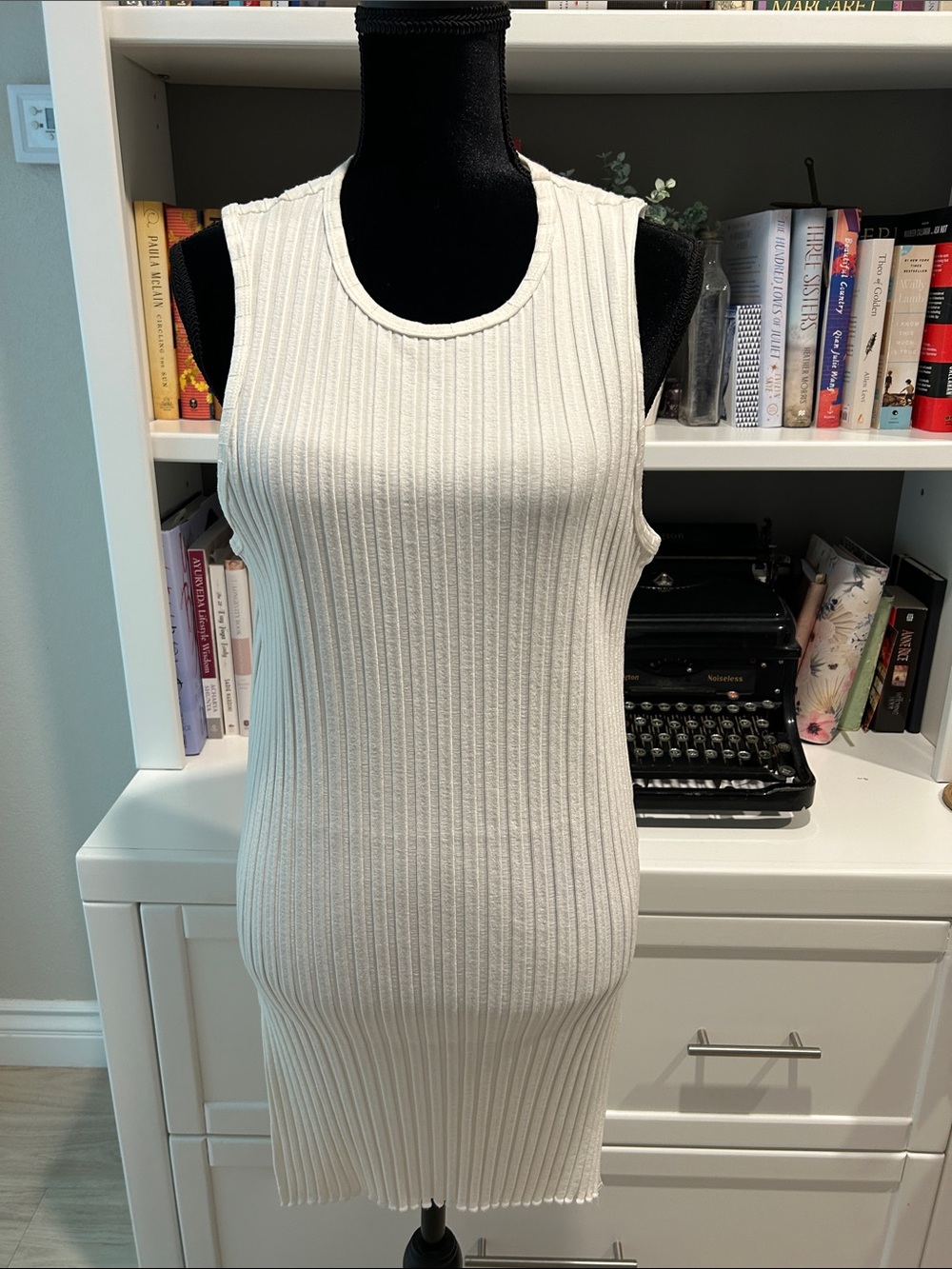 Simon Miller White Ribbed Sleeveless Knit Tunic